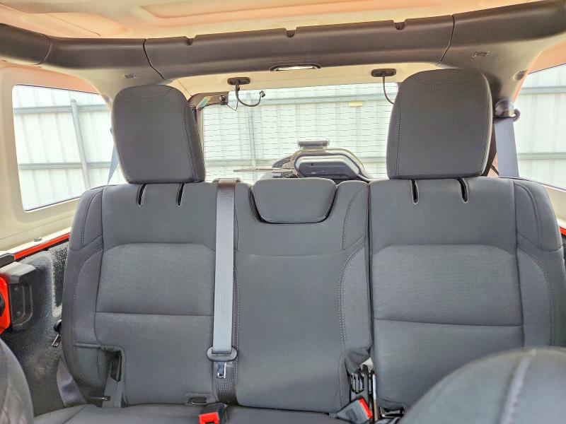 56562636 :رقم المزاد ، 1C4HJXDG8KW583692 vin ، 2019 Jeep Wrangler Unlimited مزاد بيع