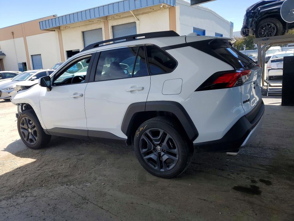 56696456 :رقم المزاد ، 2T3J1RFV9RW465796 vin ، 2024 Toyota Rav4 مزاد بيع