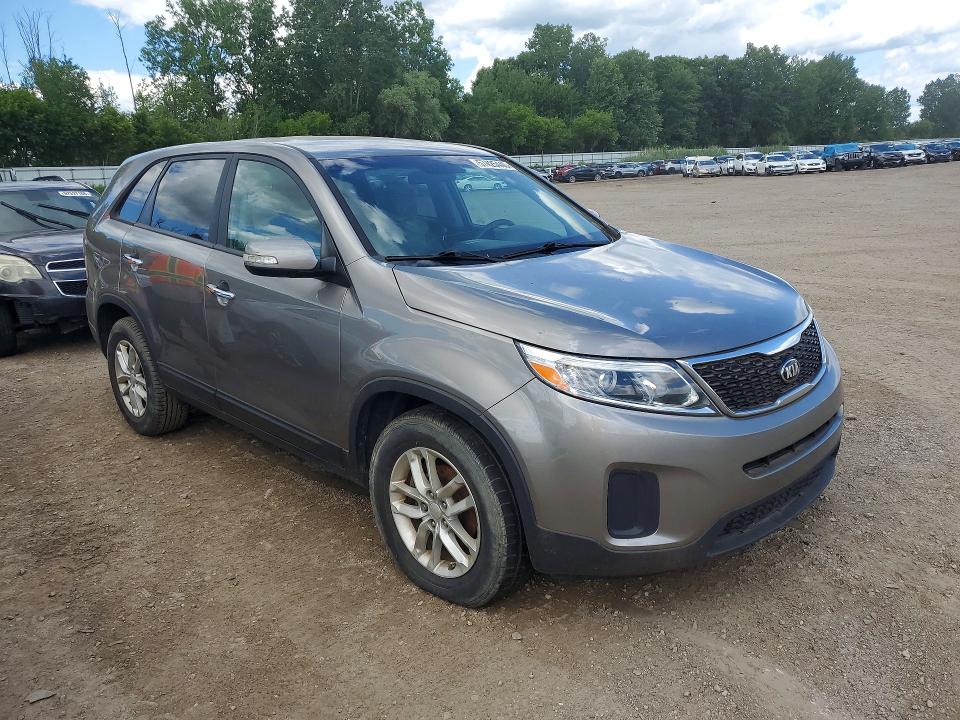 Продажа на аукционе авто 2015 Kia Sorento, vin: 5XYKT3A60FG629622, номер лота: 57425446