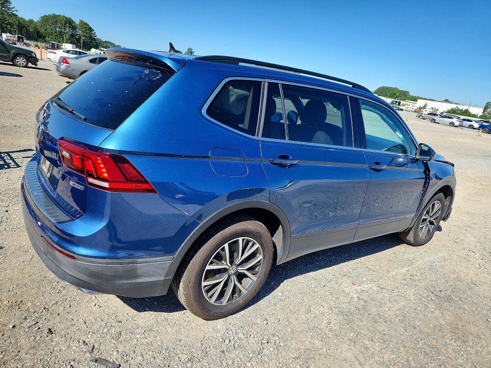 Продажа на аукционе авто 2019 Volkswagen Tiguan, vin: 3VV2B7AX8KM006993, номер лота: 54349776