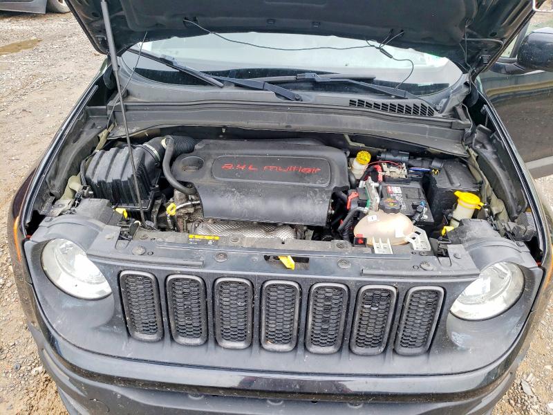 2016 Jeep Renegade მანქანა იყიდება აუქციონზე, vin: ZACCJBBT4GPE11693, აუქციონის ნომერი: 57695686