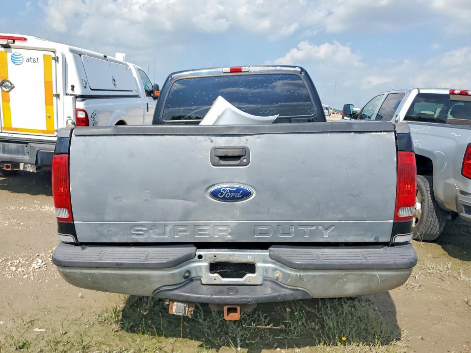 57267256 :رقم المزاد ، 1FTNW20F91EC17975 vin ، 2001 Ford F250 مزاد بيع