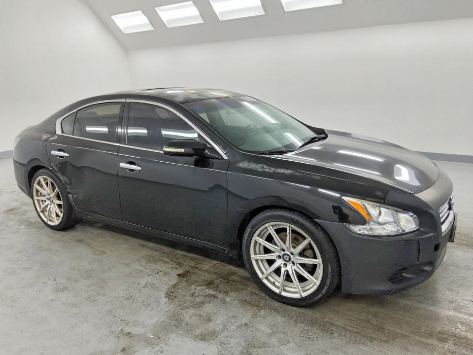 56593826 :رقم المزاد ، 1N4AA5AP1CC810546 vin ، 2012 Nissan Maxima مزاد بيع