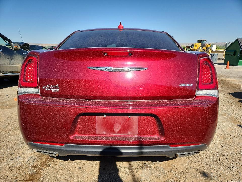 Продажа на аукционе авто 2018 Chrysler 300, vin: 2C3CCAAG5JH282059, номер лота: 57944626