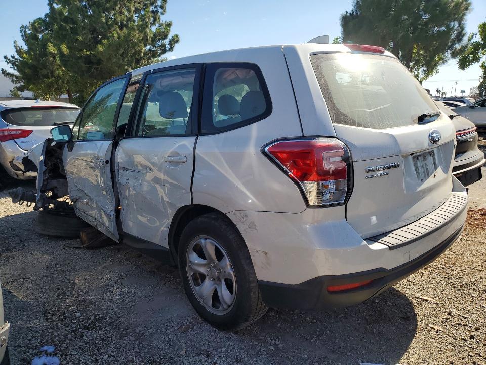 56100256 :رقم المزاد ، JF2SJAAC9JH617017 vin ، 2018 Subaru Forester مزاد بيع