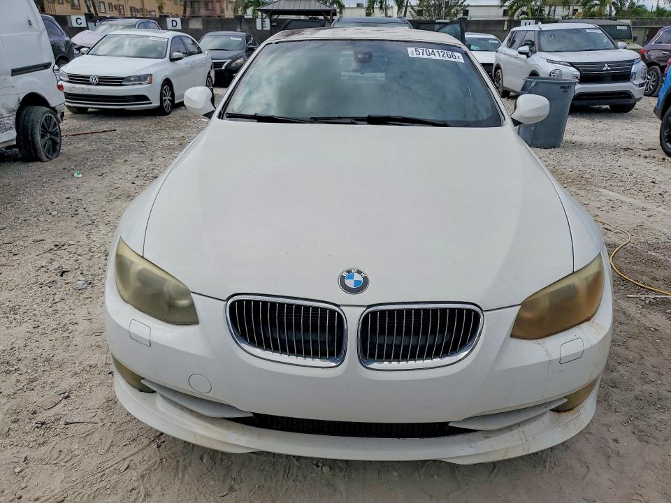 2011 Bmw 335 მანქანა იყიდება აუქციონზე, vin: WBADX7C50BE261001, აუქციონის ნომერი: 57041266