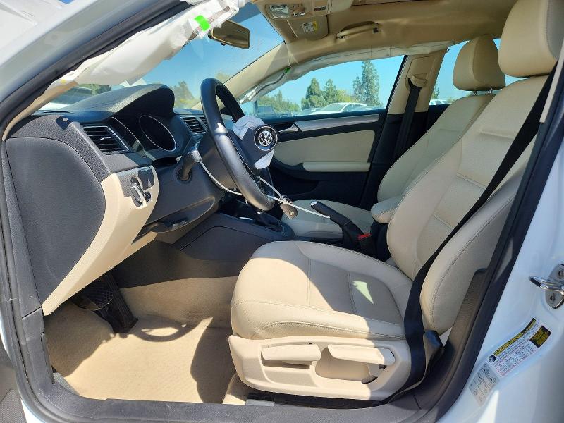 58740786 :رقم المزاد ، 3VWD67AJ4GM257165 vin ، 2016 Volkswagen Jetta مزاد بيع