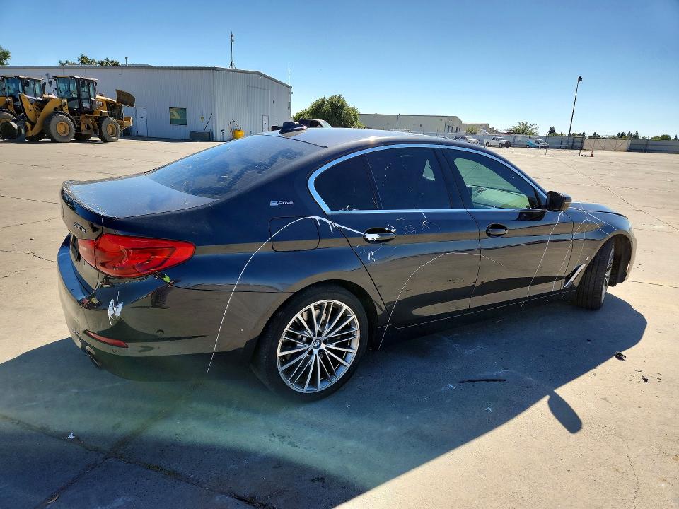 2019 Bmw 530e მანქანა იყიდება აუქციონზე, vin: WBAJA9C52KB389869, აუქციონის ნომერი: 54004476
