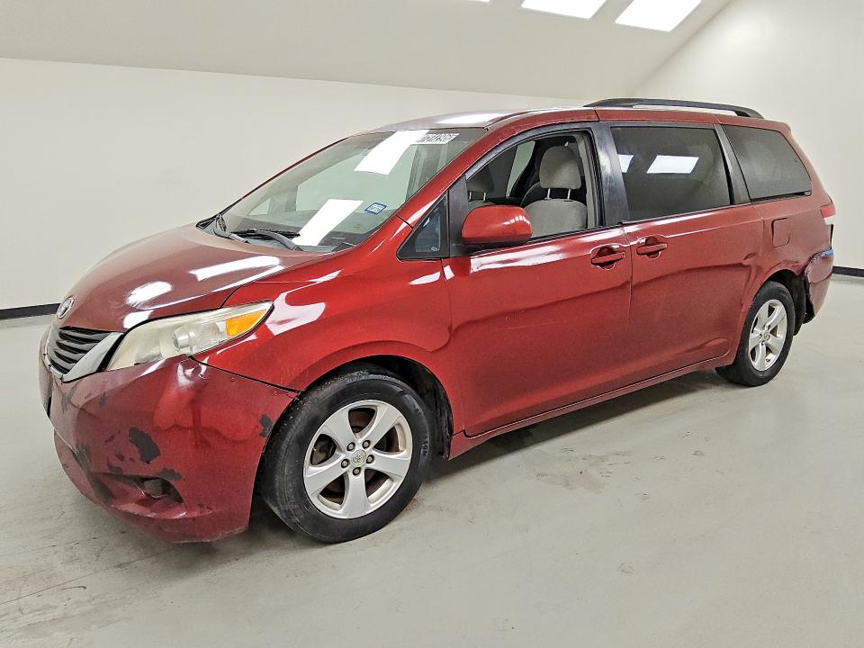 2014 Toyota Sienna მანქანა იყიდება აუქციონზე, vin: 5TDKK3DC5ES456430, აუქციონის ნომერი: 54731296