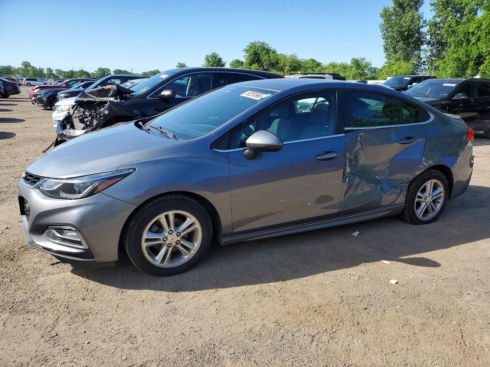 Продажа на аукционе авто 2018 Chevrolet Cruze, vin: 1G1BE5SM0J7238357, номер лота: 58293966
