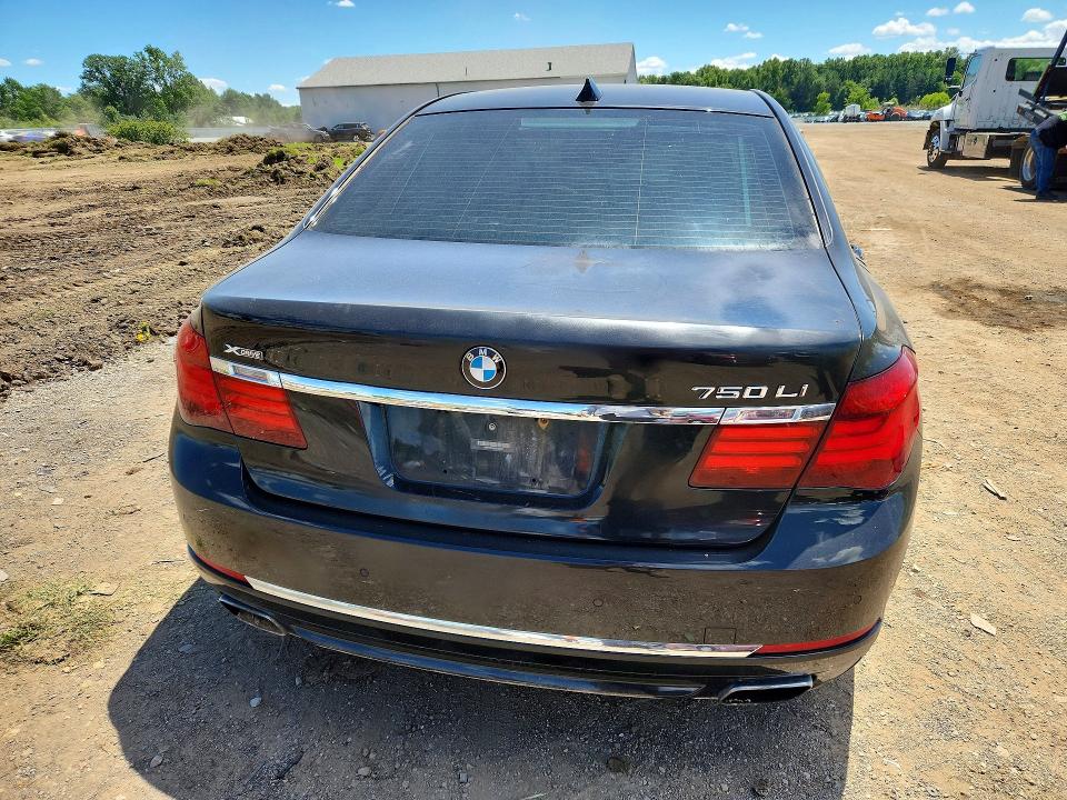 58823146 :رقم المزاد ، WBAYF8C52DD140067 vin ، 2013 Bmw 750 مزاد بيع