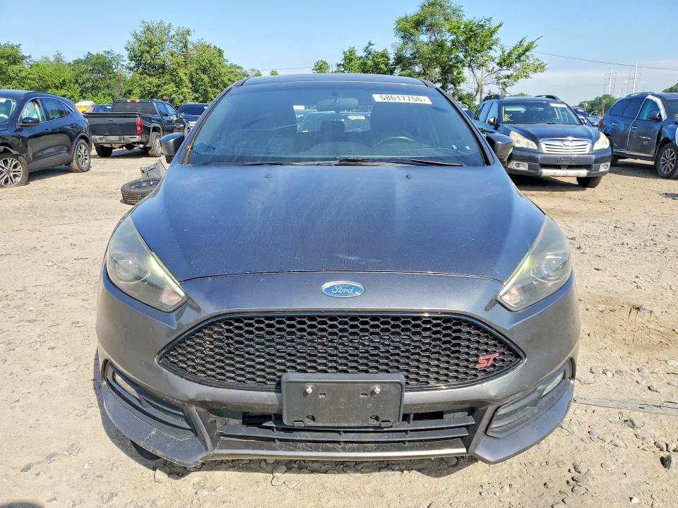 Продажа на аукционе авто 2017 Ford Focus, vin: 1FADP3L93HL306554, номер лота: 58617756