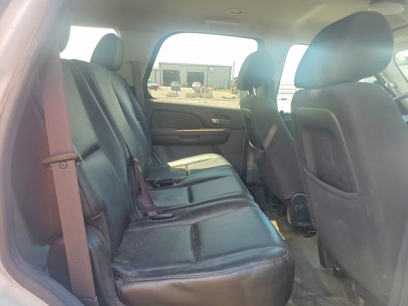 56537306 :رقم المزاد ، 1GNLC2E02CR283355 vin ، 2012 Chevrolet Tahoe مزاد بيع