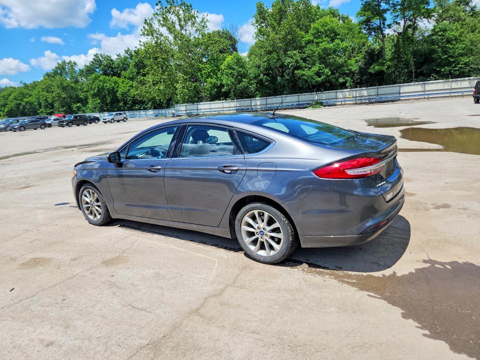 58408206 :رقم المزاد ، 3FA6P0H76HR200048 vin ، 2017 Ford Fusion مزاد بيع