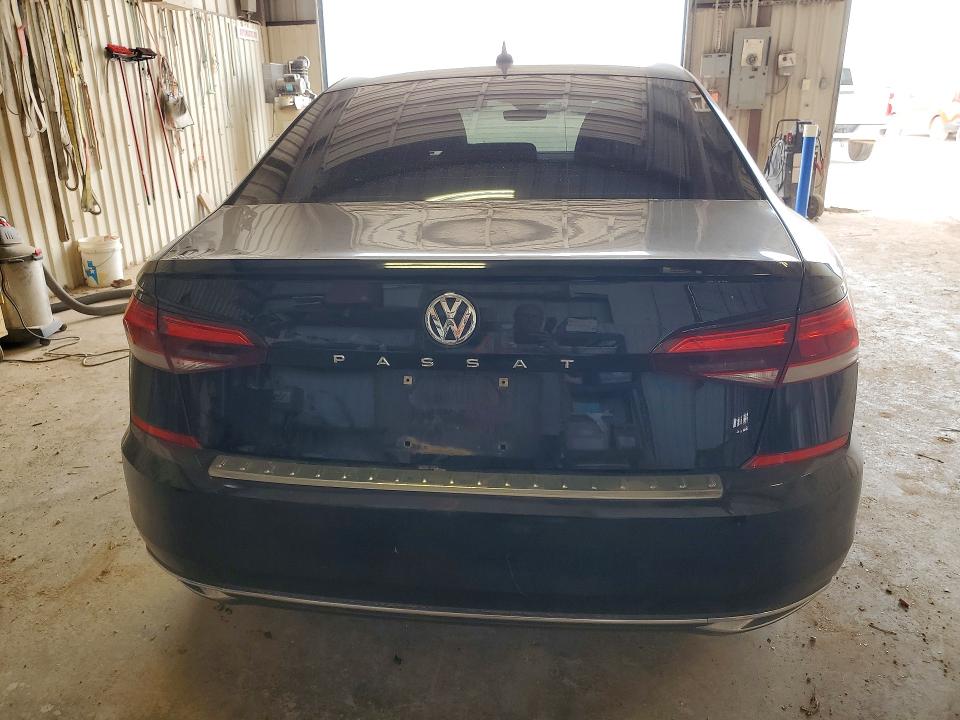 Продажа на аукционе авто 2021 Volkswagen Passat, vin: 1VWSA7A30MC001707, номер лота: 56983446