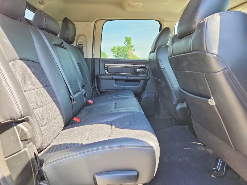 55756996 :رقم المزاد ، 3C6UR5MLXJG307284 vin ، 2018 Ram 2500 مزاد بيع