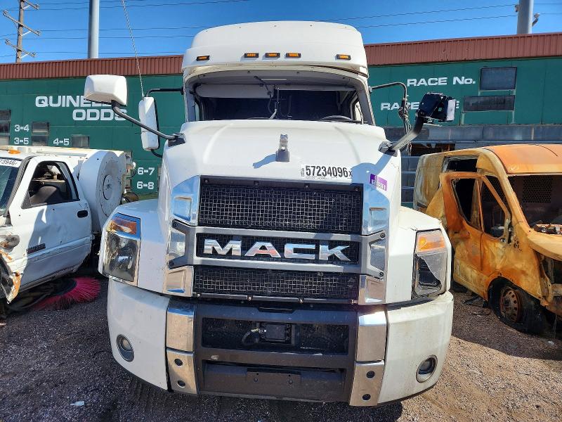 Продаж на аукціоні авто 2019 Mack Anthem 64t, vin: 1M1AN4GY1KM007799, номер лоту: 57234096