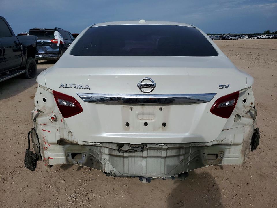 Продажа на аукционе авто 2018 Nissan Altima, vin: 1N4AL3AP7JC136463, номер лота: 57780166