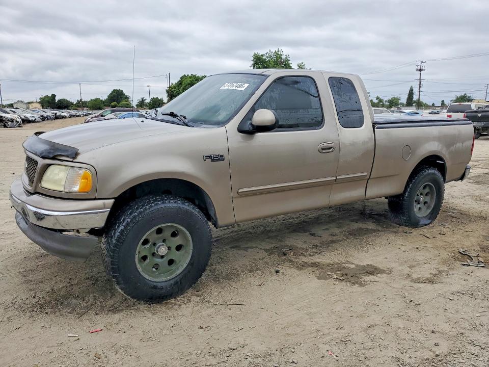 57867486 :رقم المزاد ، 2FTRX17203CA26479 vin ، 2003 Ford F150 مزاد بيع