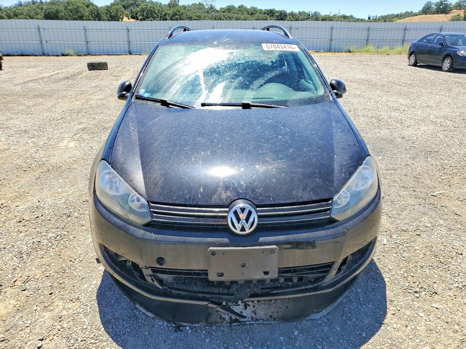 57043416 :رقم المزاد ، 3VWPZ7AJ1AM689076 vin ، 2010 Volkswagen Jetta مزاد بيع
