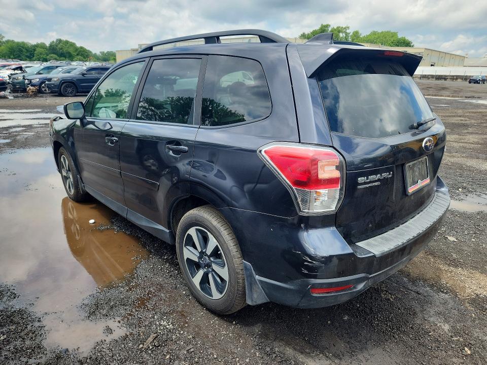 2018 Subaru Forester მანქანა იყიდება აუქციონზე, vin: JF2SJAGC7JH574322, აუქციონის ნომერი: 58276136