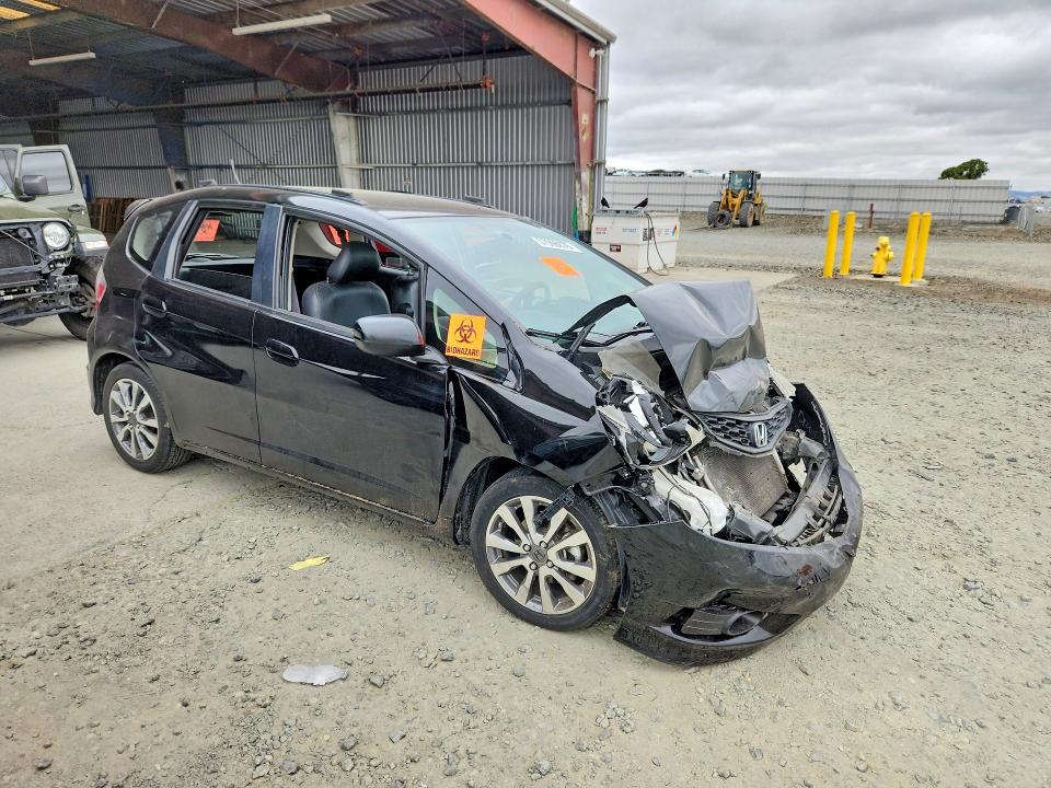 57968876 :رقم المزاد ، JHMGE8H59DC007353 vin ، 2013 Honda Fit مزاد بيع