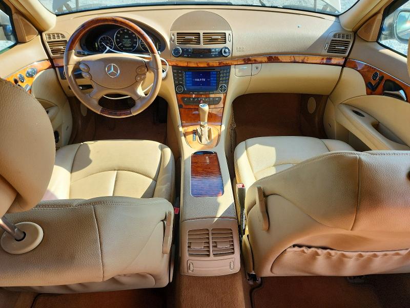 2008 Mercedes-benz E მანქანა იყიდება აუქციონზე, vin: WDBUF22X38B246898, აუქციონის ნომერი: 57806736