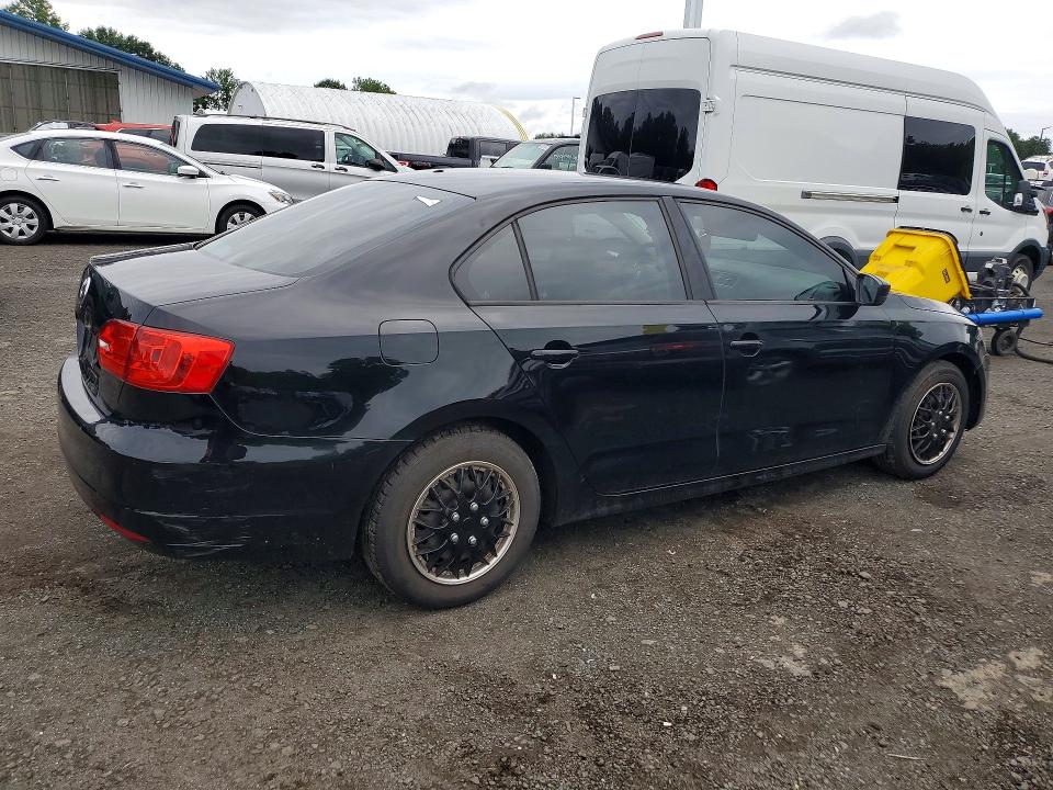 58711956 :رقم المزاد ، 3VW2K7AJ5EM417635 vin ، 2023 Volkswagen Jetta مزاد بيع