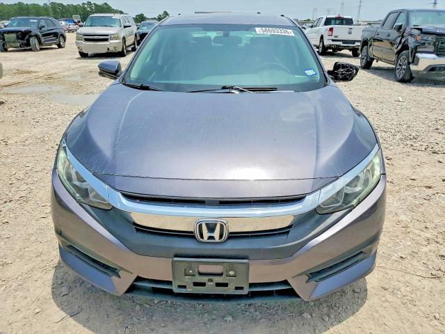 58693336 :رقم المزاد ، 19XFC2F74JE040947 vin ، 2018 Honda Civic مزاد بيع
