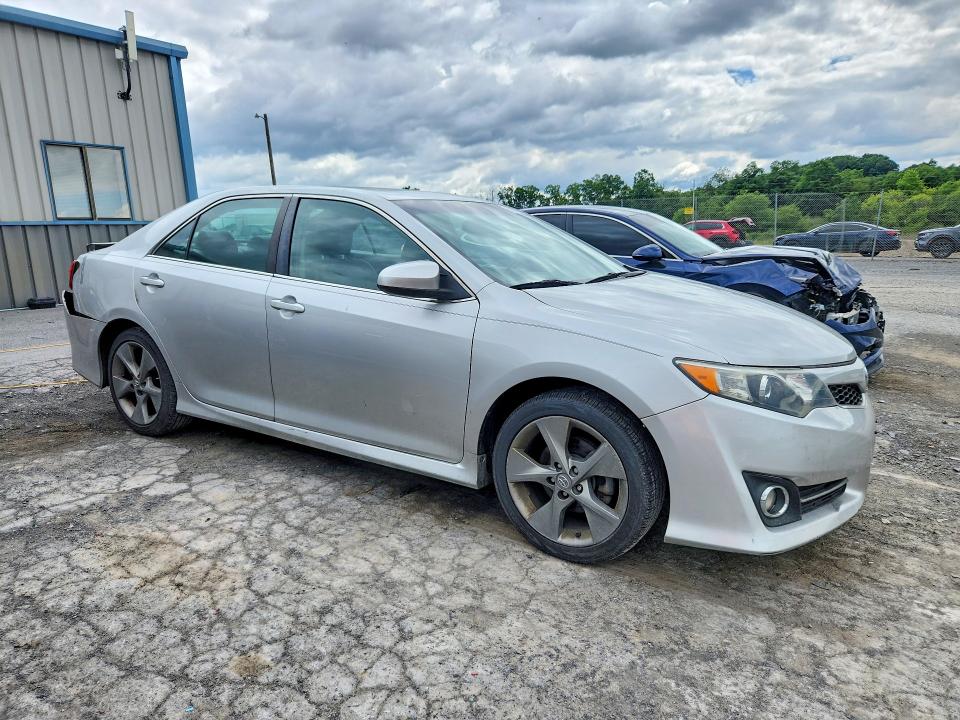 2013 Toyota Camry მანქანა იყიდება აუქციონზე, vin: 4T1BK1FK9DU529510, აუქციონის ნომერი: 57372356