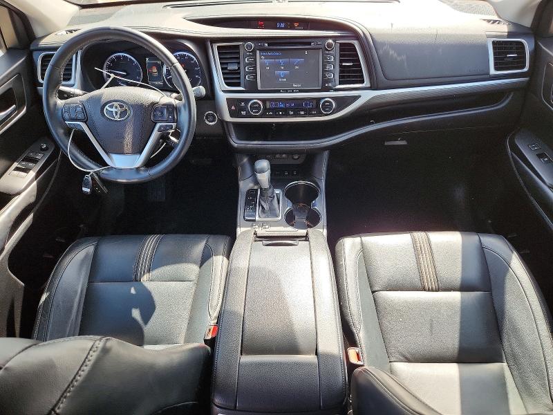 Aukcja sprzedaży 2018 Toyota Highlander, vin: 5TDJZRFH9JS560027, numer aukcji: 55762156