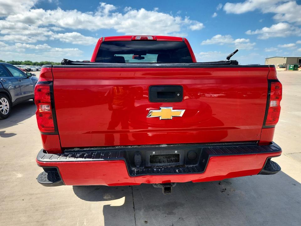 Продажа на аукционе авто 2018 Chevrolet Silverado, vin: 3GCUKREC1JG569651, номер лота: 57598776