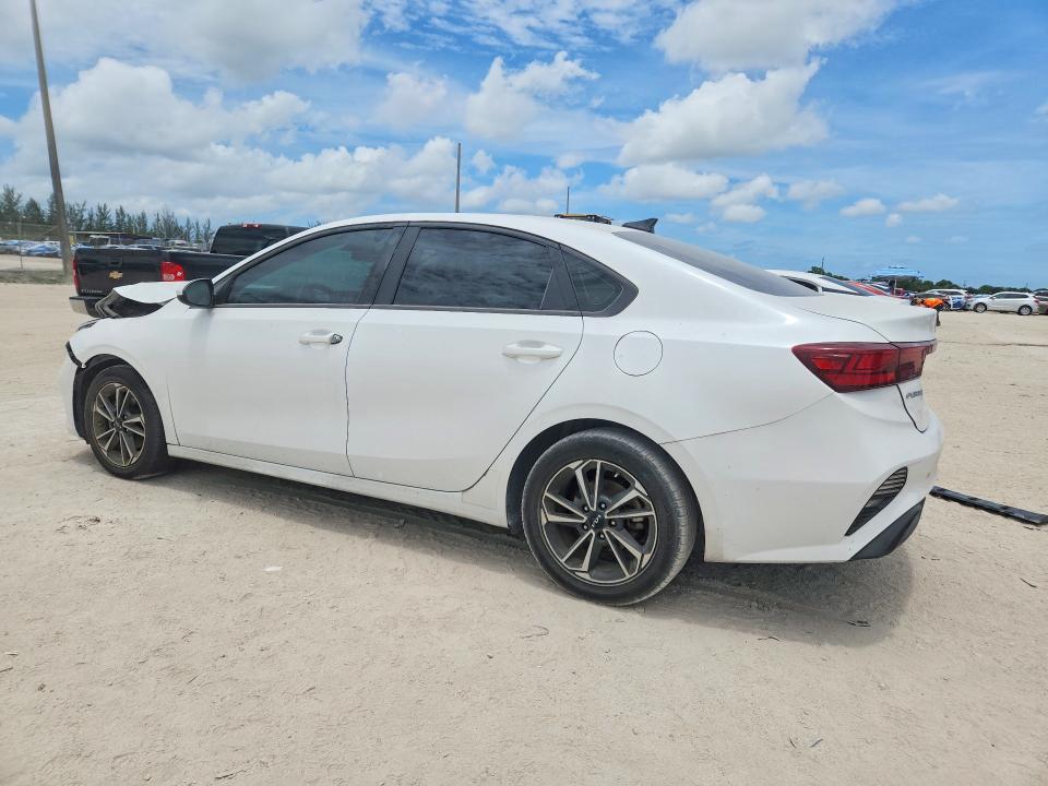 56826096 :رقم المزاد ، 3KPF24AD2NE487987 vin ، 2022 Kia Forte مزاد بيع