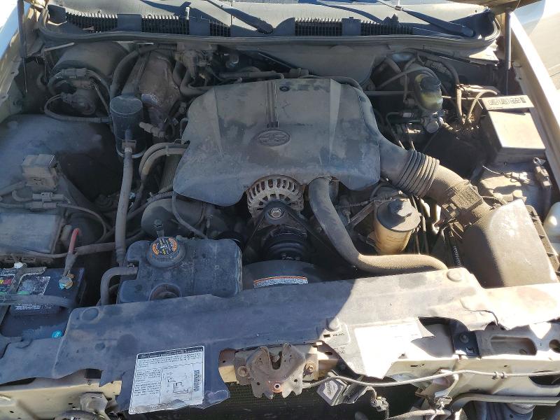 1999 Ford Crown Vic Cou მანქანა იყიდება აუქციონზე, vin: 2FAFP74W0XX115762, აუქციონის ნომერი: 57508656