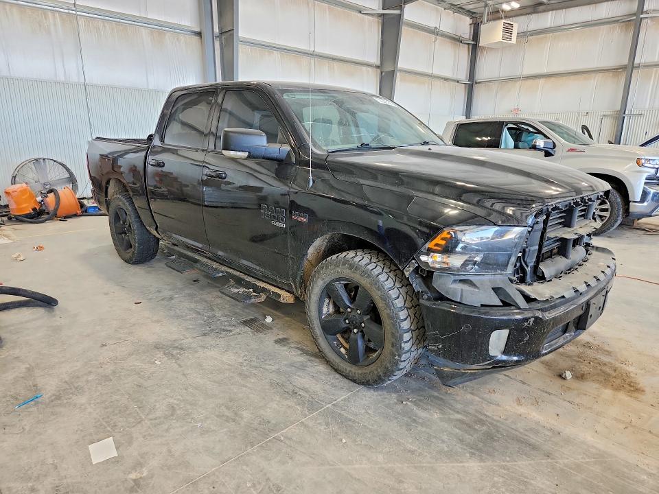 57239556 :رقم المزاد ، 1C6RR7LT9KS520756 vin ، 2019 Ram 1500 Classic مزاد بيع