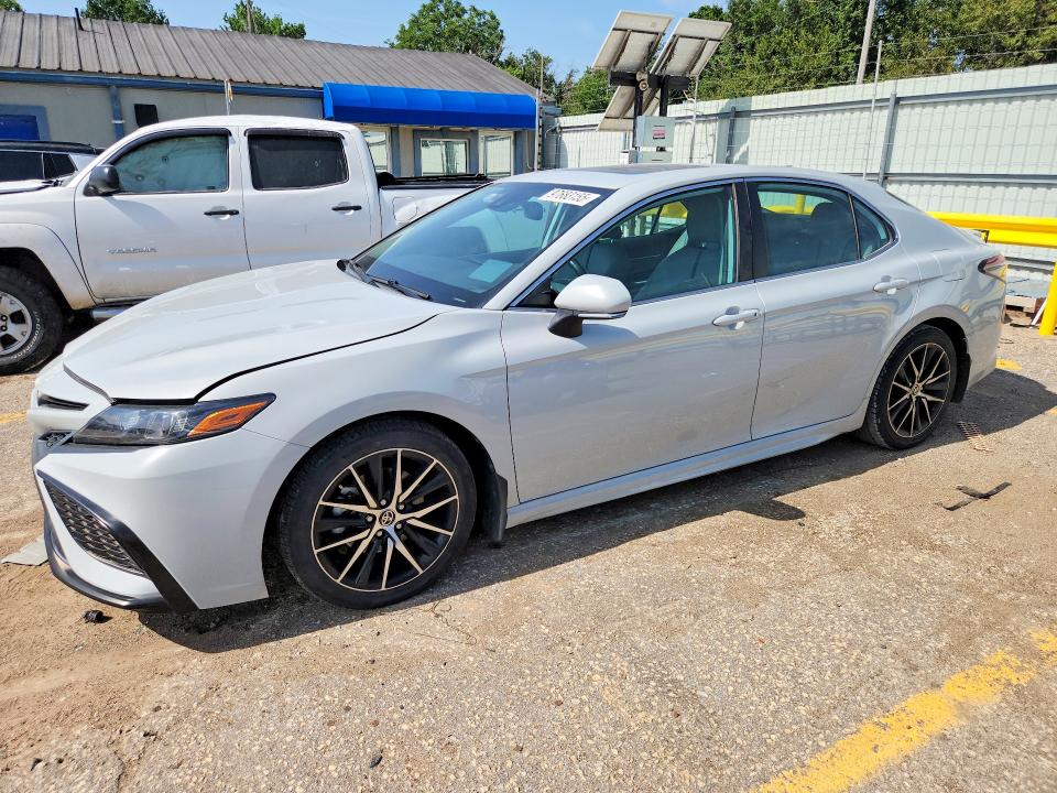 Продажа на аукционе авто 2022 Toyota Camry, vin: 4T1T11AK8NU014580, номер лота: 97683155