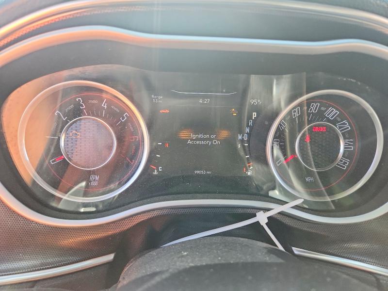 85625665 :رقم المزاد ، 2C3CDZBT6FH710073 vin ، 2015 Dodge Challenger مزاد بيع