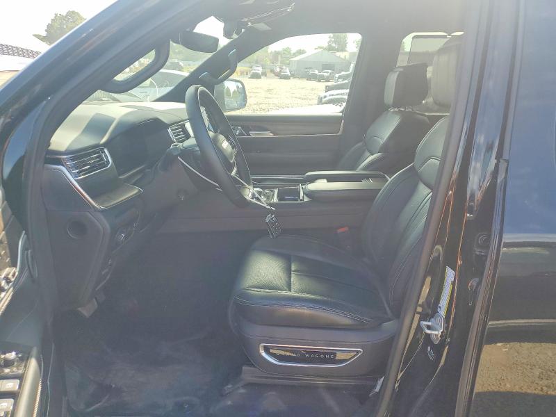 Продажа на аукционе авто 2024 Jeep Grand Wagoneer, vin: 1C4SJSEP6RS112360, номер лота: 57387426
