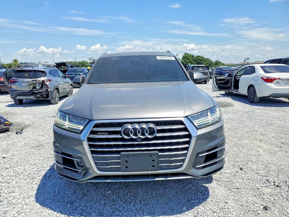 Продаж на аукціоні авто 2017 Audi Q7, vin: WA1LAAF72HD017739, номер лоту: 58426426