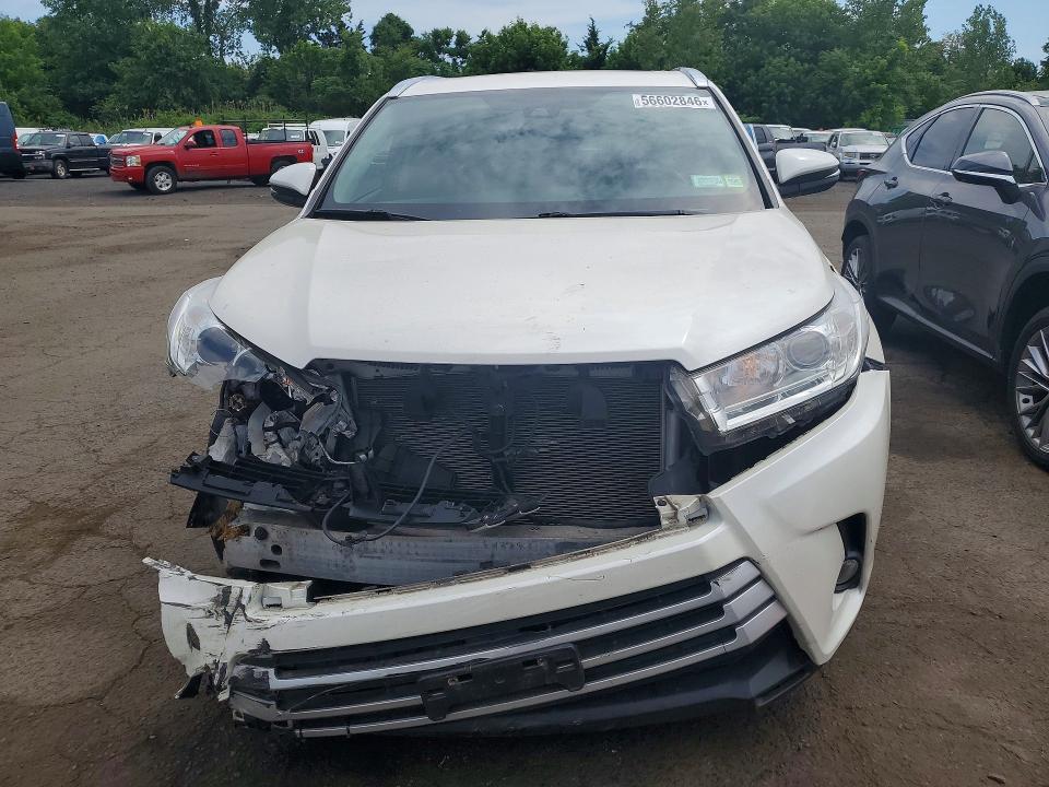 2019 Toyota Highlander მანქანა იყიდება აუქციონზე, vin: 5TDJZRFH9KS615027, აუქციონის ნომერი: 56602846