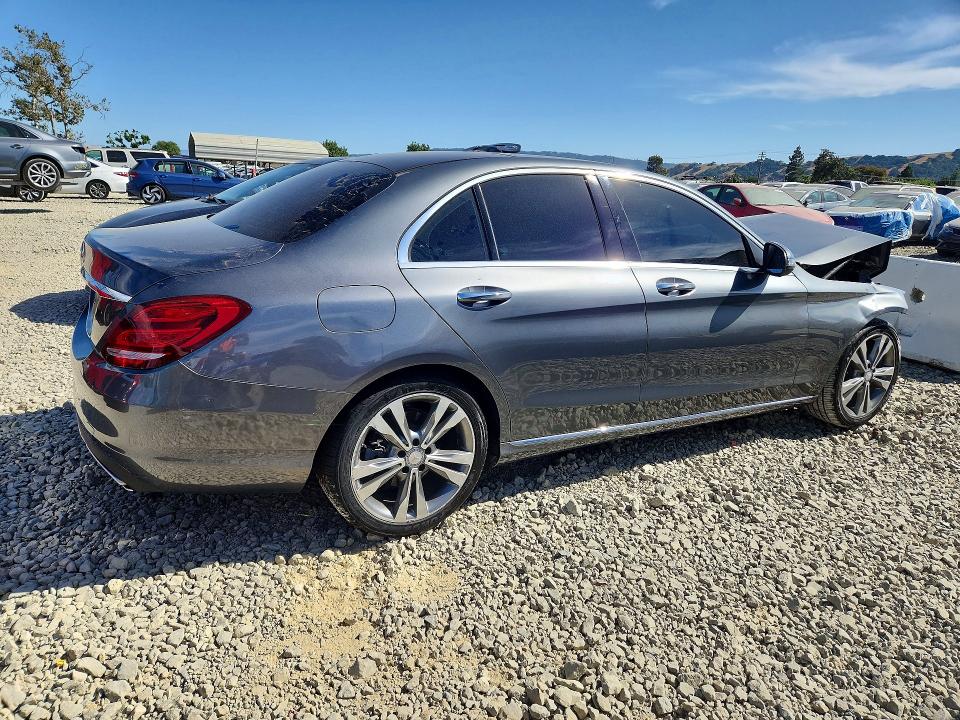 2017 Mercedes-benz C მანქანა იყიდება აუქციონზე, vin: 55SWF4JBXHU205000, აუქციონის ნომერი: 58918236