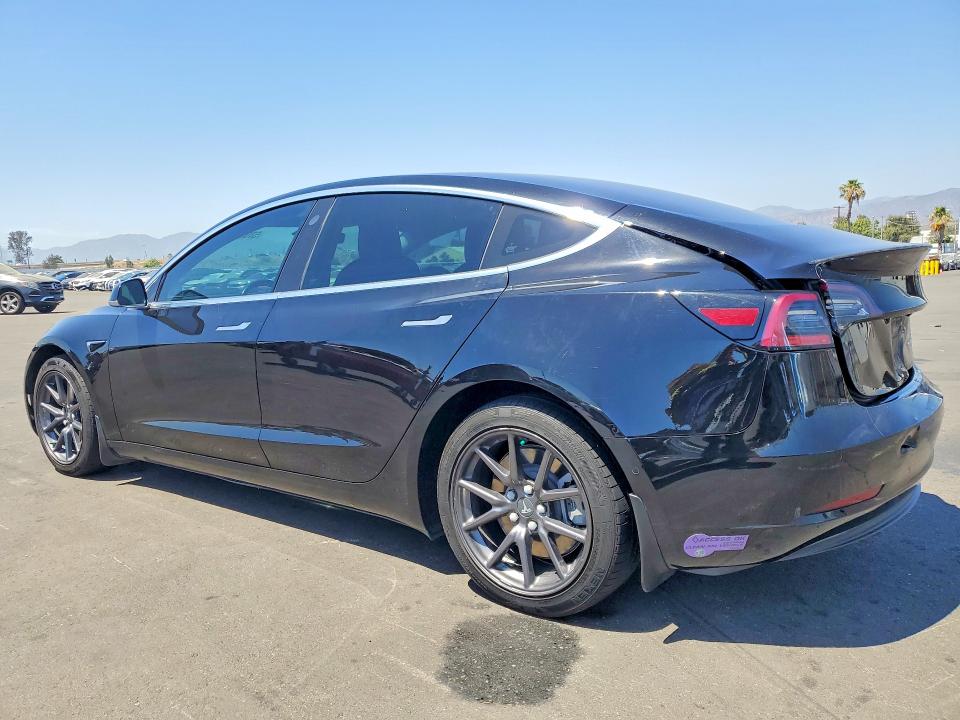 2018 Tesla Model 3 მანქანა იყიდება აუქციონზე, vin: 5YJ3E1EB7JF150284, აუქციონის ნომერი: 57064056