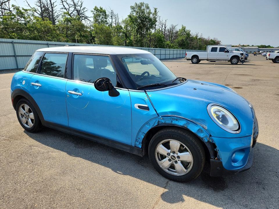 2016 Mini Cooper მანქანა იყიდება აუქციონზე, vin: WMWXU1C58G2D09701, აუქციონის ნომერი: 58545086