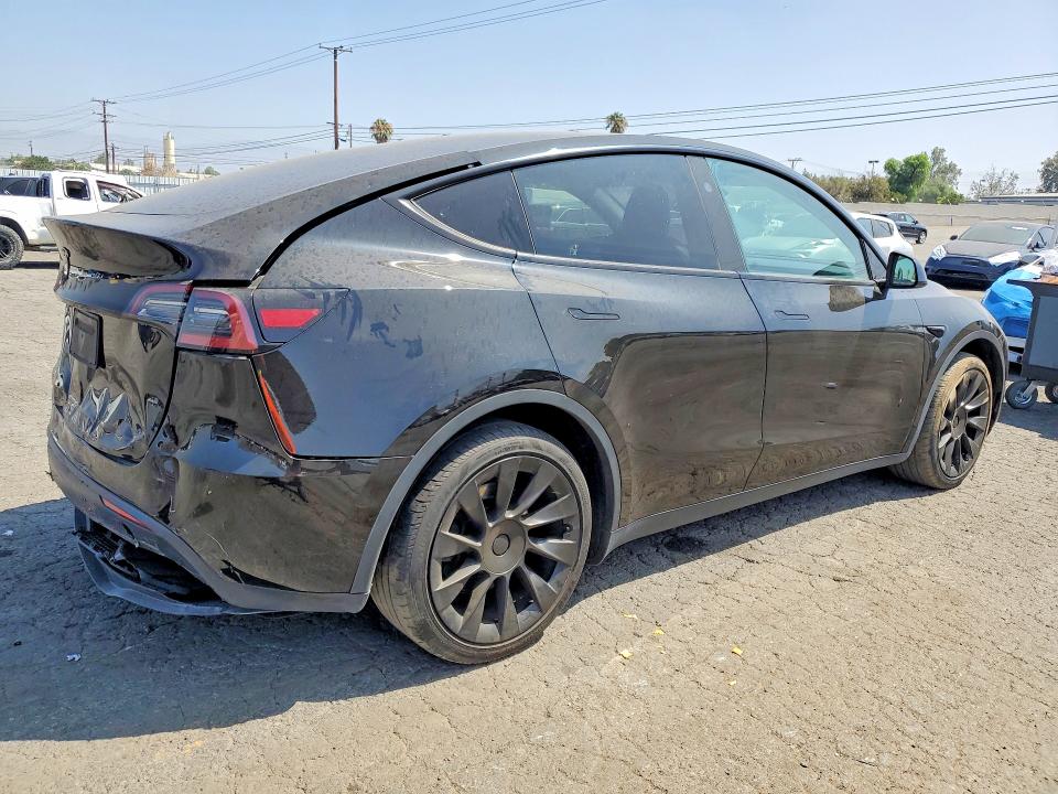 Продаж на аукціоні авто 2024 Tesla Model Y, vin: 7SAYGDED1RF102734, номер лоту: 58965936