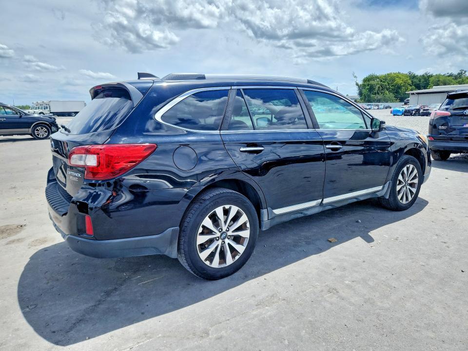56226876 :رقم المزاد ، 4S4BSATC1H3369874 vin ، 2017 Subaru Outback مزاد بيع