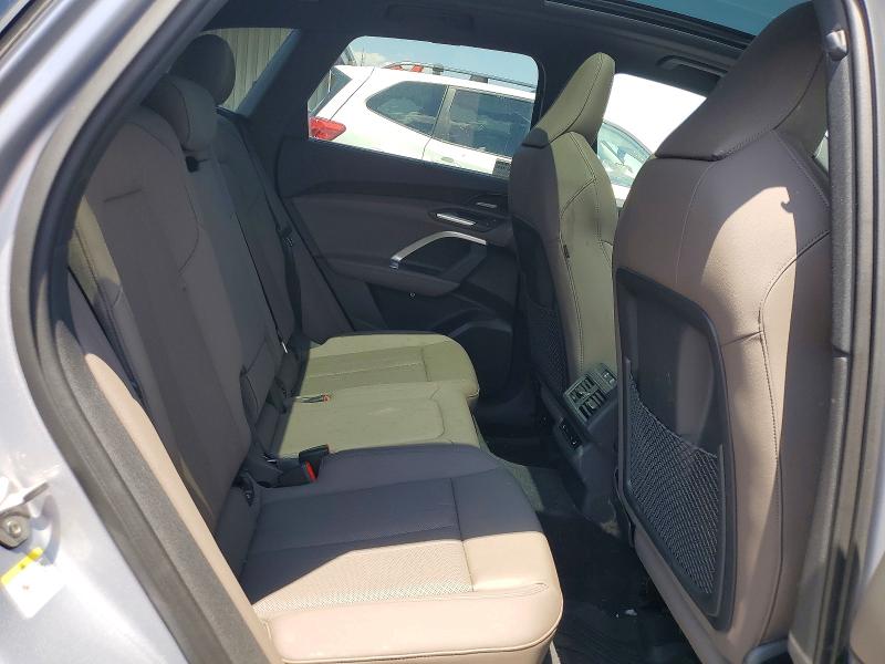 58739196 :رقم المزاد ، WA13AAGU0S2043098 vin ، 2025 Audi Q5 مزاد بيع