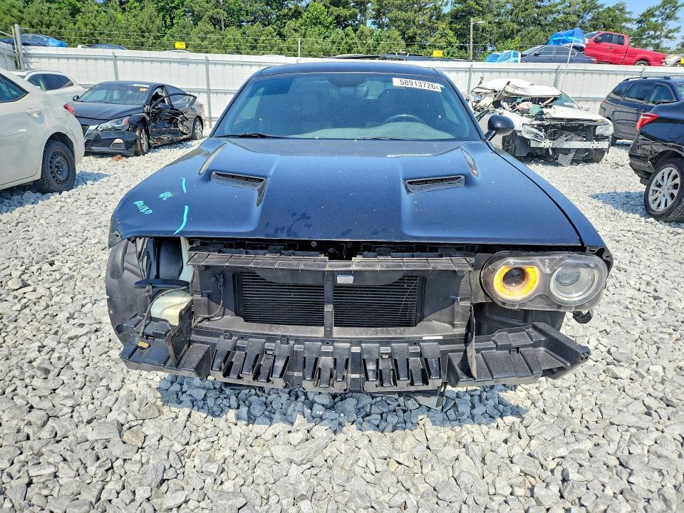 2015 Dodge Challenger მანქანა იყიდება აუქციონზე, vin: 2C3CDZAT1FH710015, აუქციონის ნომერი: 58913726