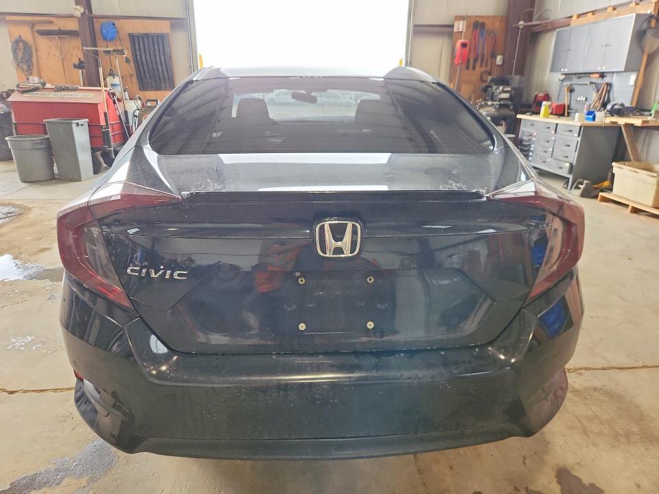 2018 Honda Civic მანქანა იყიდება აუქციონზე, vin: 2HGFC2F68JH034162, აუქციონის ნომერი: 56498836