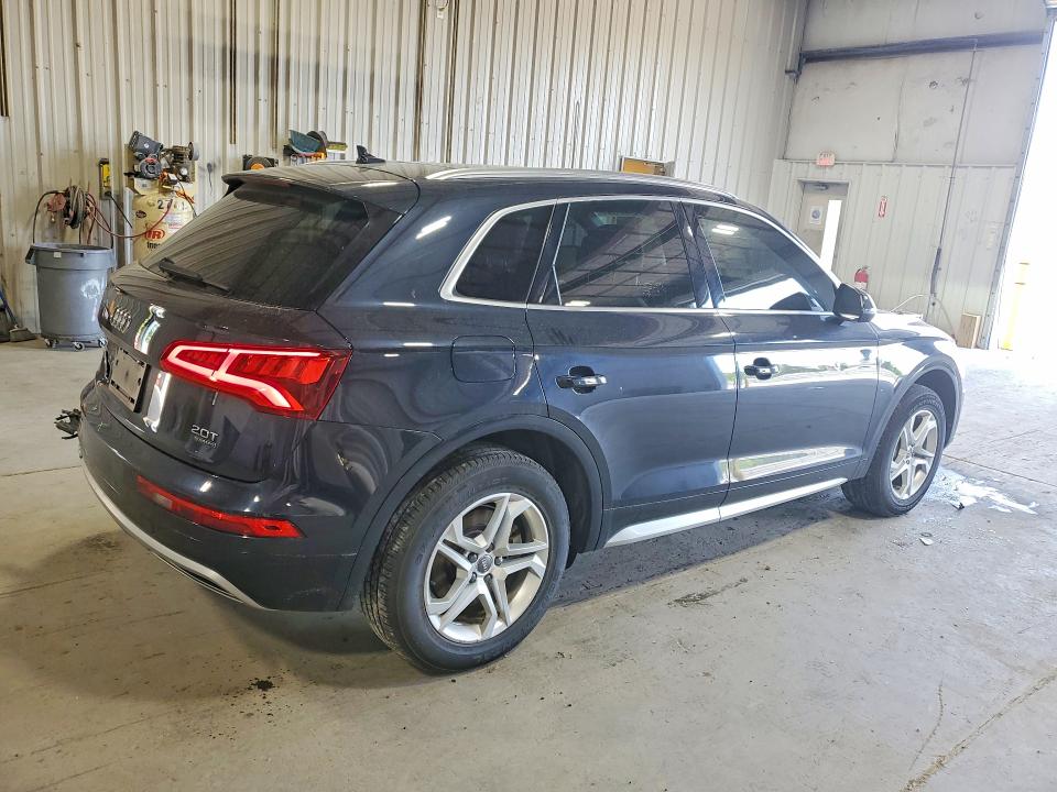 54904396 :رقم المزاد ، WA1BNAFY8J2200329 vin ، 2018 Audi Q5 مزاد بيع