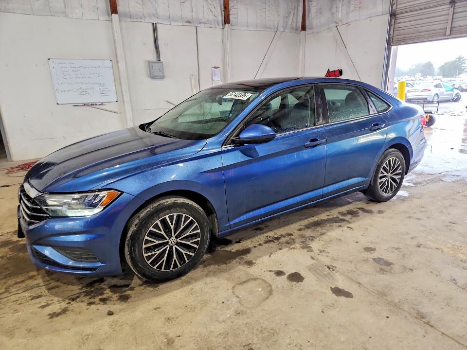 Auction sale of the 2021 Volkswagen Jetta, vin: 3VWC57BU5MM001622, lot number: 56140396